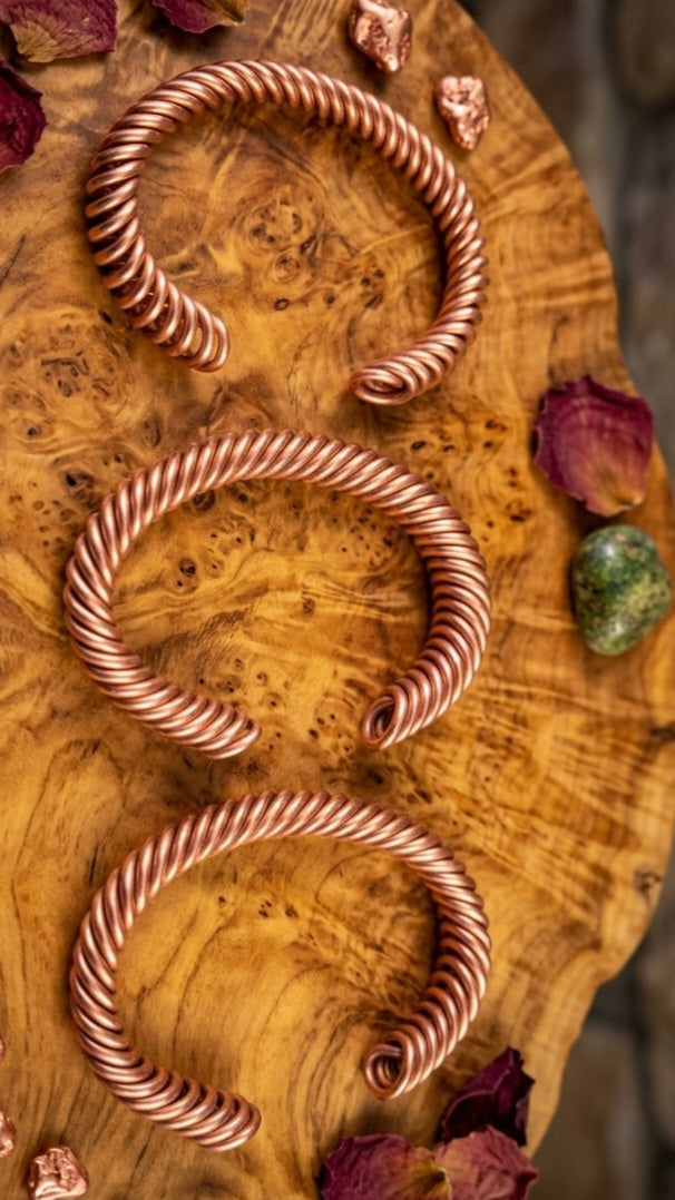 Brazalete de Cobre Hecho a Mano